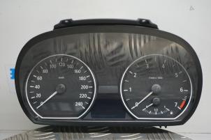 Usagé Compteur kilométrique KM BMW 1 serie (E87/87N) 118i 16V Prix € 50,00 Règlement à la marge proposé par Boels Autodemontage