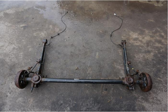 Suzuki alto store rear axle