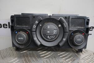 Używane Panel sterowania nagrzewnicy Peugeot 3008 I (0U/HU) 1.6 VTI 16V Cena € 50,00 Procedura marży oferowane przez Boels Autodemontage