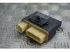 Glow plug relay from a Citroen DS3 (SA), 2009 / 2015 1.6 e-HDi, Hatchback, Diesel, 1.560cc, 68kW (92pk), FWD, DV6DTED; 9HP, 2009-11 / 2015-07, SA9HP 2011