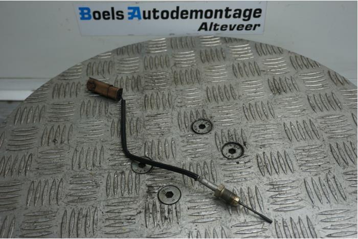 Usagé Sensor température d’échappement Peugeot Partner (GC/GF/GG/GJ/GK) 1.6 HDI 90 16V Prix € 25,00 Règlement à la marge proposé par Boels Autodemontage
