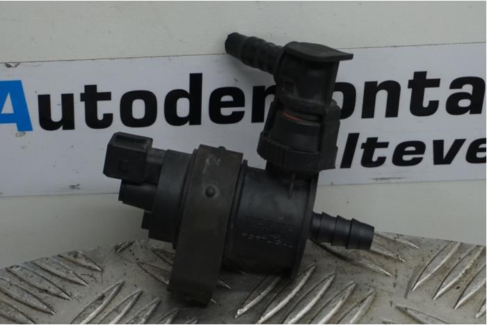 Begagnade Sensor (övriga) Volvo XC90 I 2.9 T6 24V Pris € 25,00 Marginaltabell erbjuds av Boels Autodemontage