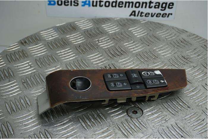 Usados Interruptor combinado de ventanillas Mercedes S (W220) 5.0 S-500 V8 24V 4-Matic Precio € 35,00 Norma de margen ofrecido por Boels Autodemontage