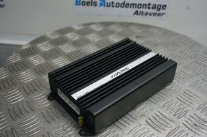 Used Radio amplifier BMW 3 serie Touring (E91) 320i 16V Price € 225,00 Margin scheme offered by Boels Autodemontage