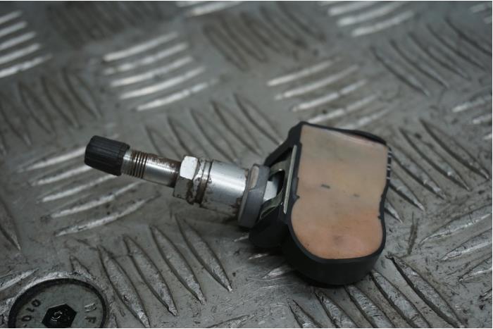 Begagnade Däcktryckssensor Renault Scénic III (JZ) 1.4 16V TCe 130 Pris € 25,00 Marginaltabell erbjuds av Boels Autodemontage