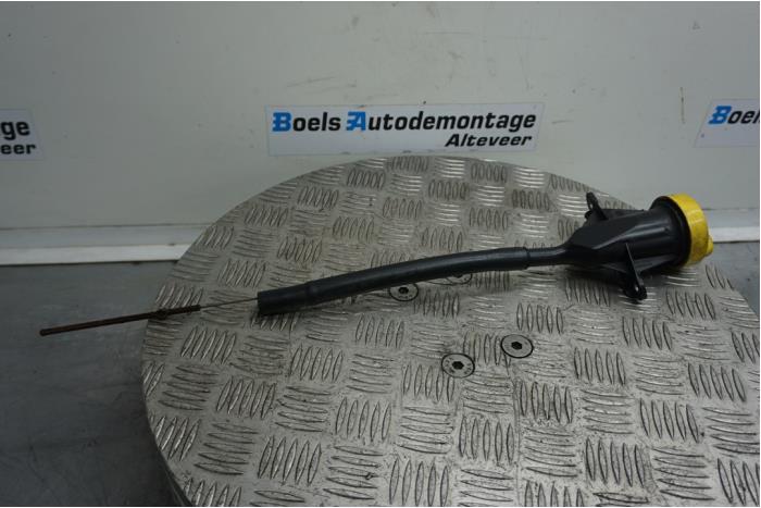 Gebrauchte Ölmessstab Renault Scénic III (JZ) 1.4 16V TCe 130 Preis € 25,00 Margenregelung angeboten von Boels Autodemontage