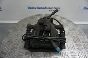 Used Rear brake calliper, left Mercedes Sprinter 3,5t (906.63) 313 CDI 16V Price € 35,00 Margin scheme offered by Boels Autodemontage