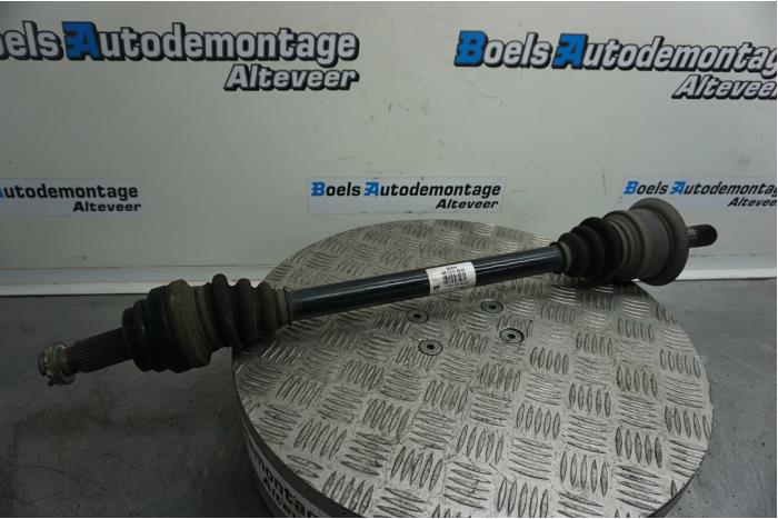 Drive shaft, rear left from a BMW 5 serie Touring (F11) 520d 16V 2013