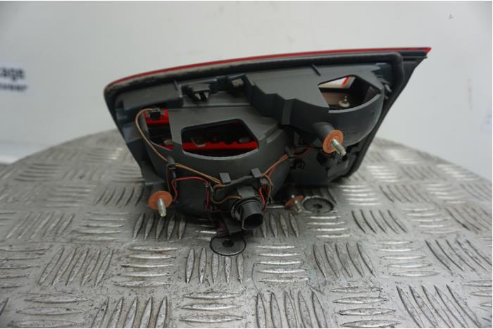 Taillight, left from a BMW 5 serie Touring (F11) 520d 16V 2013