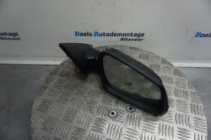 Used Wing mirror, right BMW 5 serie Touring (F11) 520d 16V Price € 75,00 Margin scheme offered by Boels Autodemontage