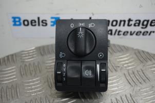 Used Light switch Opel Astra G (F08/48) 1.6 16V Price € 22,50 Margin scheme offered by Boels Autodemontage