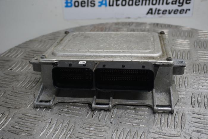 Used Engine management computer Mercedes B (W245) 2.0 B-200 16V Price € 100,00 Margin scheme offered by Boels Autodemontage