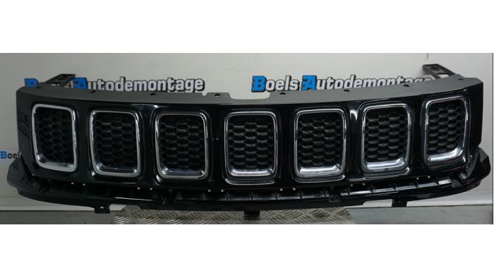 Gebrauchte Grill Jeep Compass II (MP) 1.4 Multi Air2 16V 4x4 Preis € 250,00 Margenregelung angeboten von Boels Autodemontage
