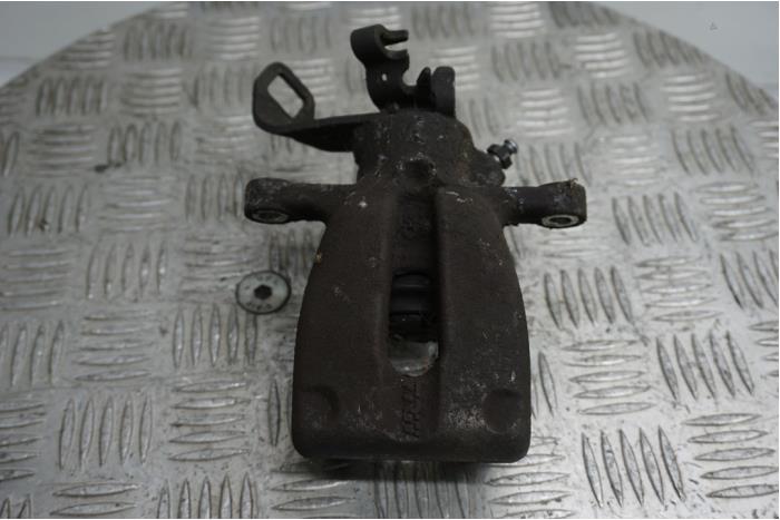 Rear brake calliper, right from a MINI Clubman (R55) 1.6 16V One 2010