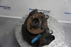 Used Front wheel hub Mini Clubman (R55) 1.6 16V One Price € 40,00 Margin scheme offered by Boels Autodemontage