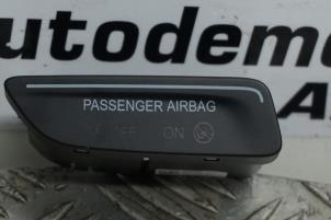 Usagé Airbag témoin Ford B-Max (JK8) 1.0 EcoBoost 12V 100 Prix € 10,00 Règlement à la marge proposé par Boels Autodemontage