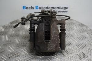 Used Rear brake calliper, left Peugeot Partner Tepee (7A/B/C/D/E/F/G/J/P/S) 1.6 VTI 120 16V Phase 1 Price € 35,00 Margin scheme offered by Boels Autodemontage