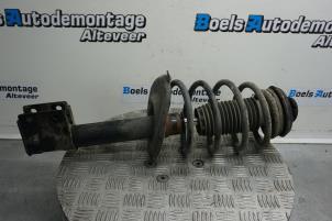 Used Front shock absorber rod, right Peugeot Partner Tepee (7A/B/C/D/E/F/G/J/P/S) 1.6 VTI 120 16V Phase 1 Price € 50,00 Margin scheme offered by Boels Autodemontage
