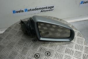 Used Wing mirror, right Audi A4 Avant (B7) 2.0 20V Price € 35,00 Margin scheme offered by Boels Autodemontage