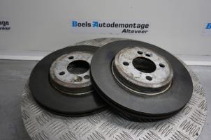 Used Front brake disc Mini Mini (R56) 1.6 16V Cooper Price € 25,00 Margin scheme offered by Boels Autodemontage