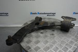 Used Front wishbone, left Ford Focus 3 Wagon 1.0 Ti-VCT EcoBoost 12V 100 Price € 40,00 Margin scheme offered by Boels Autodemontage