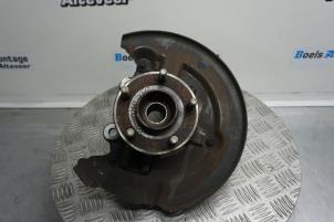 Used Front wheel hub Ford Focus 3 Wagon 1.0 Ti-VCT EcoBoost 12V 100 Price € 40,00 Margin scheme offered by Boels Autodemontage