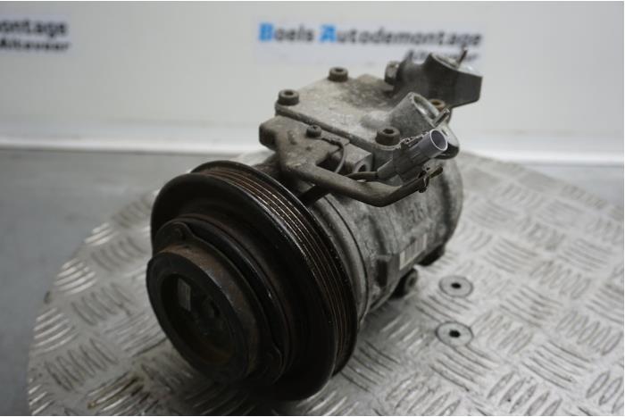 Air conditioning pump from a Toyota Avensis (T22) 1.8 16V 2000