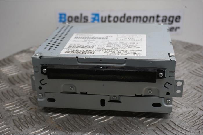 CD player from a Volvo V70 (BW) 2.0 T 16V 2010