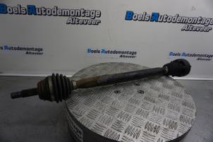 Used Front drive shaft, right Volkswagen Polo III (6N2) 1.4 Price € 35,00 Margin scheme offered by Boels Autodemontage