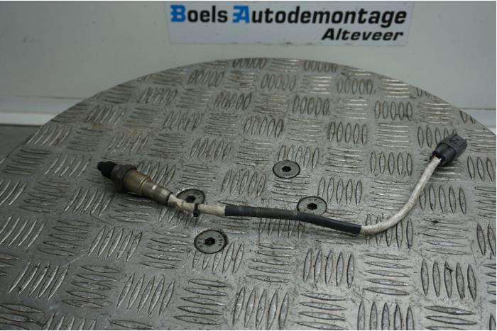 Używane Sonda lambda Peugeot 108 1.0 12V VVT-i Cena € 25,00 Procedura marży oferowane przez Boels Autodemontage