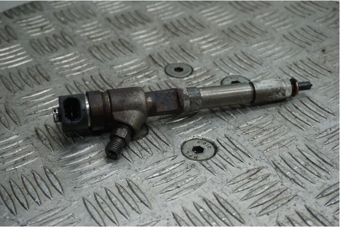 Usagé Injecteurs Alfa Romeo MiTo (955) 1.3 JTDm 16V Eco Prix € 100,00 Règlement à la marge proposé par Boels Autodemontage