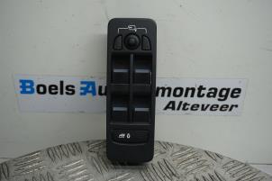 Used Multi-functional window switch Landrover Discovery Sport (LC) 2.0 TD4 150 16V Price € 60,00 Margin scheme offered by Boels Autodemontage