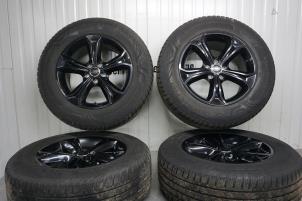 Used Set of sports wheels + winter tyres Landrover Discovery Sport (LC) 2.0 TD4 150 16V Price € 600,00 Margin scheme offered by Boels Autodemontage