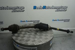 Używane Os napedowa prawy przód Peugeot Bipper (AA) 1.3 HDI Cena € 40,00 Procedura marży oferowane przez Boels Autodemontage