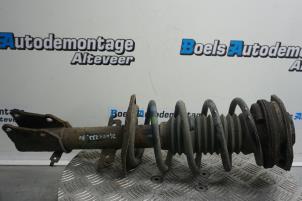 Used Front shock absorber rod, right Renault Kangoo Express (FW) 1.5 dCi 90 FAP Price € 40,00 Margin scheme offered by Boels Autodemontage