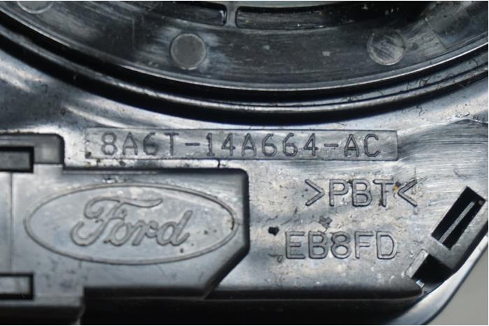 Steuergerät Airbag van een Ford Fiesta 6 (JA8) 1.25 16V 2011