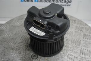 Usados Motor de ventilador de calefactor Citroen C1 1.0 12V Precio € 35,00 Norma de margen ofrecido por Boels Autodemontage