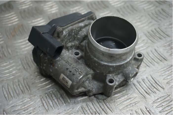 Throttle body from a Audi A3 Cabriolet (8P7) 1.8 TFSI 16V 2008