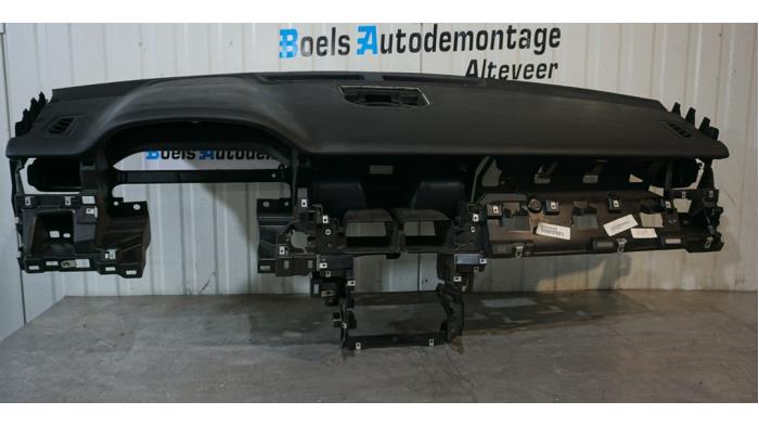 Usados Salpicadero Landrover Discovery Sport (LC) 2.0 TD4 150 16V Precio € 750,00 Norma de margen ofrecido por Boels Autodemontage