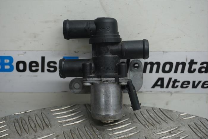 Begagnade Extra vattenpump Cupra Leon Sportstourer (KLCF) 1.4 e-Hybrid 245, VZ 16V Pris € 55,00 Marginaltabell erbjuds av Boels Autodemontage