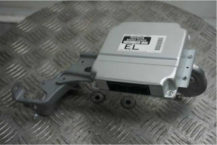 Used Start/Stop computer Toyota Yaris II (P9) 1.33 16V Dual VVT-I Price € 35,00 Margin scheme offered by Boels Autodemontage