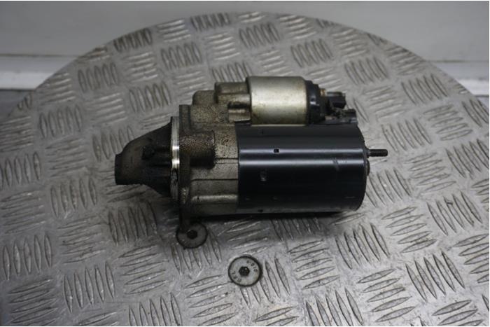 Begagnade Startmotor Audi A4 Avant (B7) 1.8 T 20V Pris € 35,00 Marginaltabell erbjuds av Boels Autodemontage