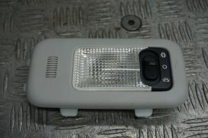 Begagnade Innerbelysning, fram Citroen C1 1.0 12V Pris € 25,00 Marginaltabell erbjuds av Boels Autodemontage