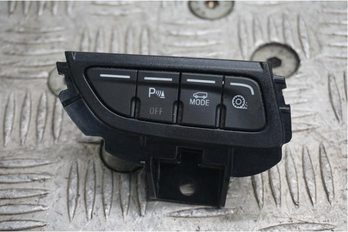 Używane Przelacznik Ford Transit Custom 2.0 TDCi 16V Eco Blue 130 Cena € 35,00 Procedura marży oferowane przez Boels Autodemontage