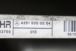 Klima Kondensor van een Mercedes-Benz ML II (164/4JG) 3.0 ML-320 CDI 4-Matic V6 24V 2009