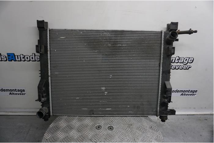 Gebrauchte Kühler Renault Clio IV Estate/Grandtour (7R) 0.9 Energy TCE 12V Preis € 45,00 Margenregelung angeboten von Boels Autodemontage