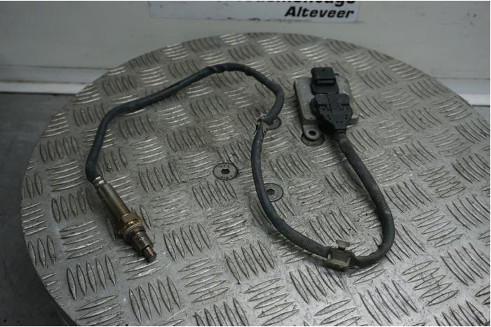 Begagnade NOx-sensor Mercedes C (C205) C-220d 2.2 16V BlueTEC Pris € 135,00 Marginaltabell erbjuds av Boels Autodemontage