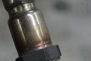 Lambda probe from a Volkswagen Passat Variant (3G5)  2015