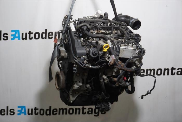 Used Motor Volkswagen Passat Variant (3G5) Price € 2.000,00 Margin scheme offered by Boels Autodemontage