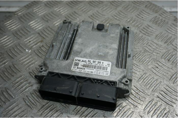 Used Engine management computer Volkswagen Passat Variant (3G5) Price € 125,00 Margin scheme offered by Boels Autodemontage